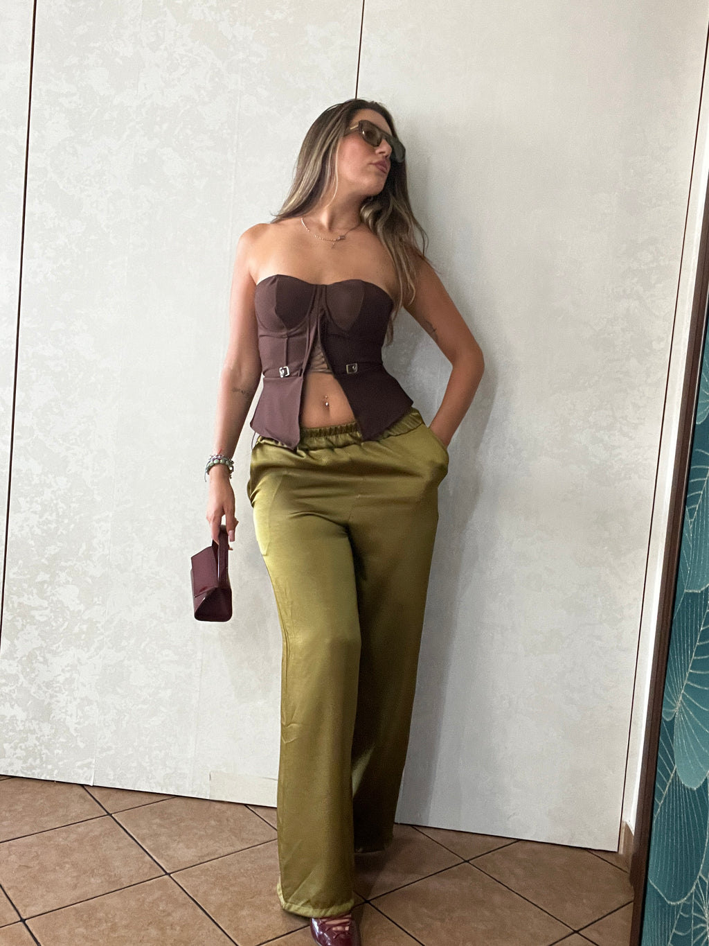 Pantalone satin verde oliva